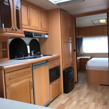 אינברנס The Garden Caravan מראה חיצוני תמונה